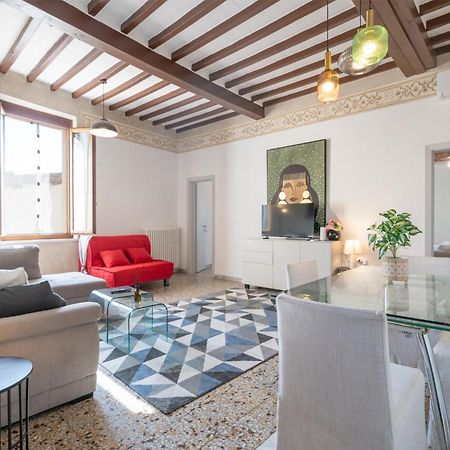 Urban Center Arezzo Apartment Bagian luar foto