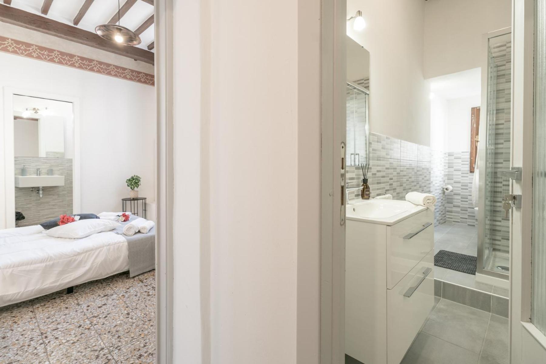 Urban Center Arezzo Apartment Bagian luar foto