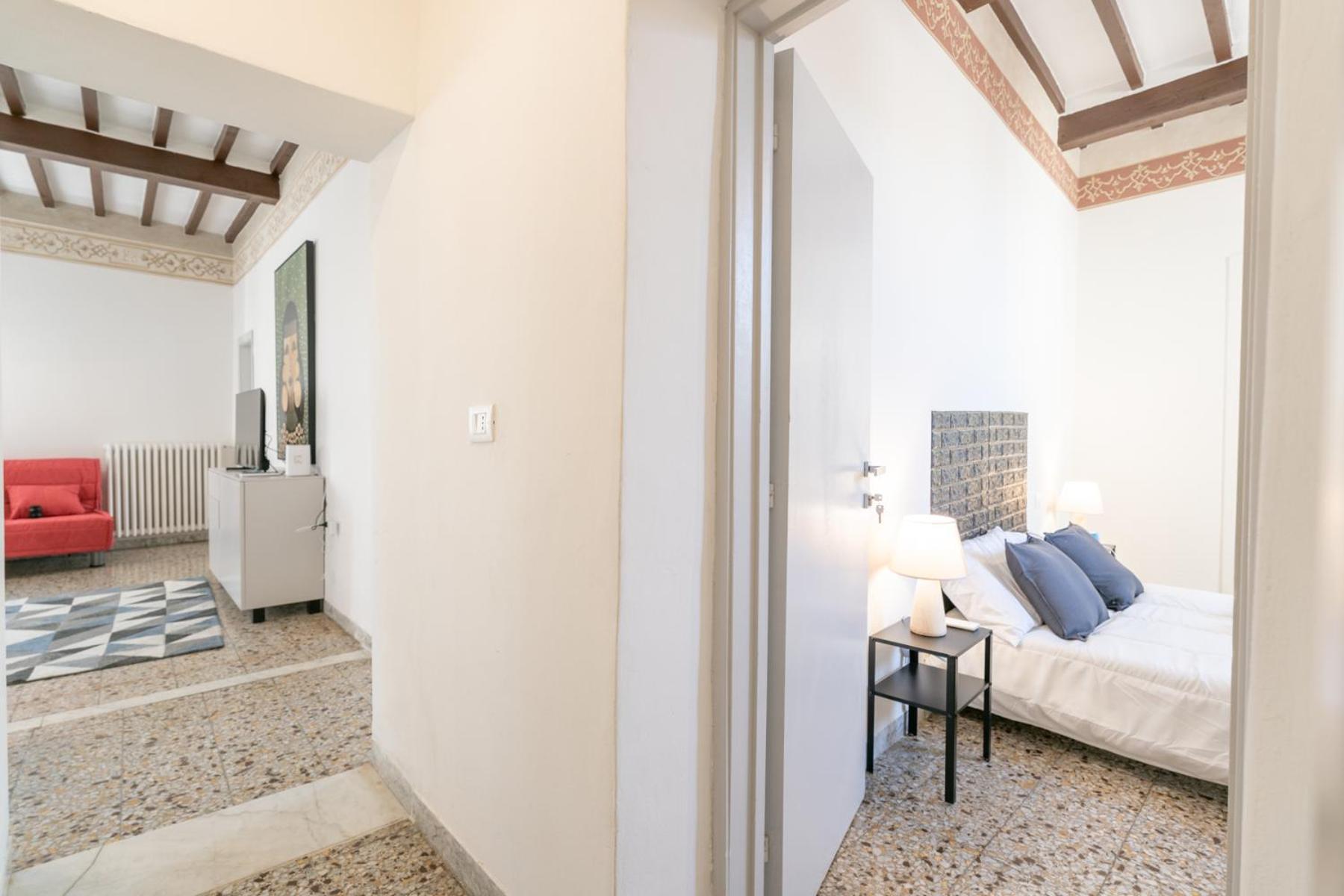 Urban Center Arezzo Apartment Bagian luar foto